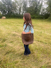 Load image into Gallery viewer, Dark Brown Leather Tote Bag